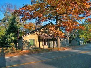 5504 W River Rd, Glen Arbor, MI 49636