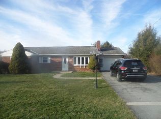 103 North Ln, Bluefield, VA 24605