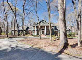 3100 Forest Lawn Dr, Matthews, NC 28104