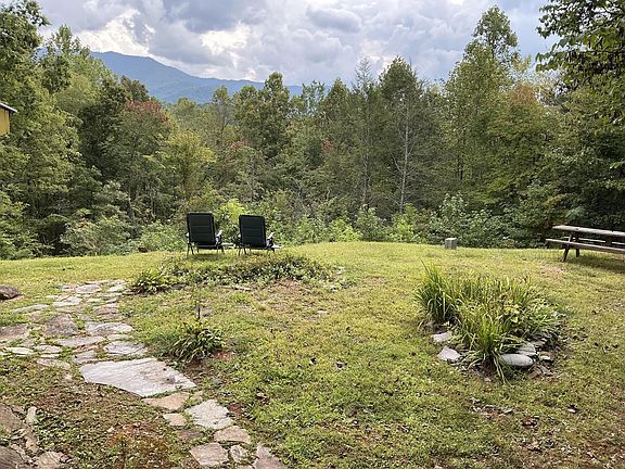 3rd image of 5475 Otto Williams Rd