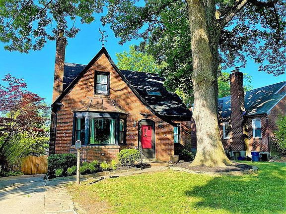 2nd image of 103 Manor Ave
