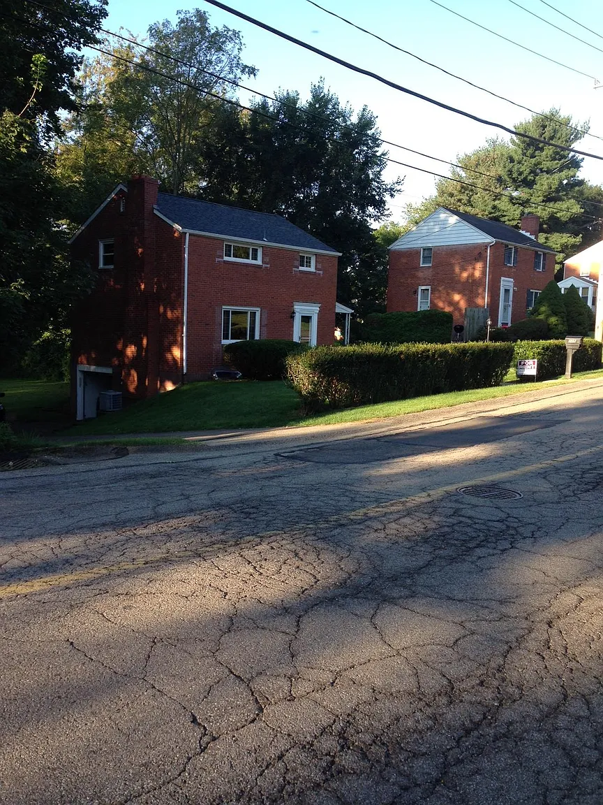 105 Virginia Rd photo 1