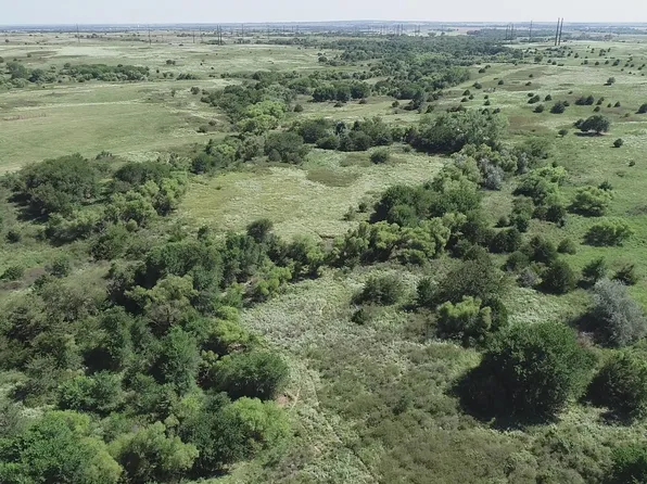 0 NE Cedar Hills Rd Tract 2, Medicine Lodge, KS 67104