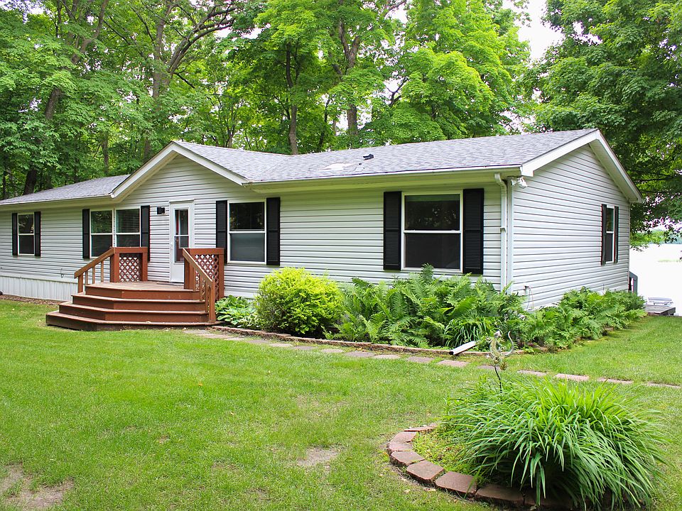 1st image of 13968 Pearl Lake Dr