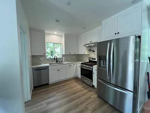 84 Pinecrest Dr — Photo 3