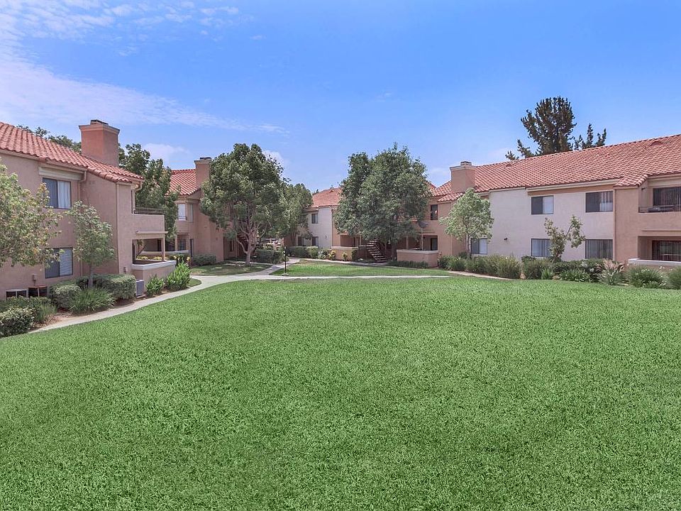 1st image of 12367 Calle Albara #375-03