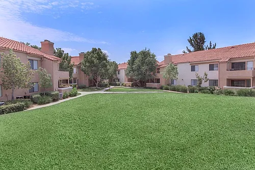 Rancho Hillside Apartments Photo 1