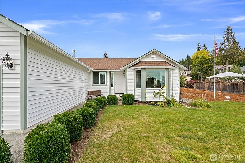 2nd image of 169 Jackson View Drive