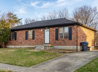 5906 Midnight Ln, Louisville, KY 40229