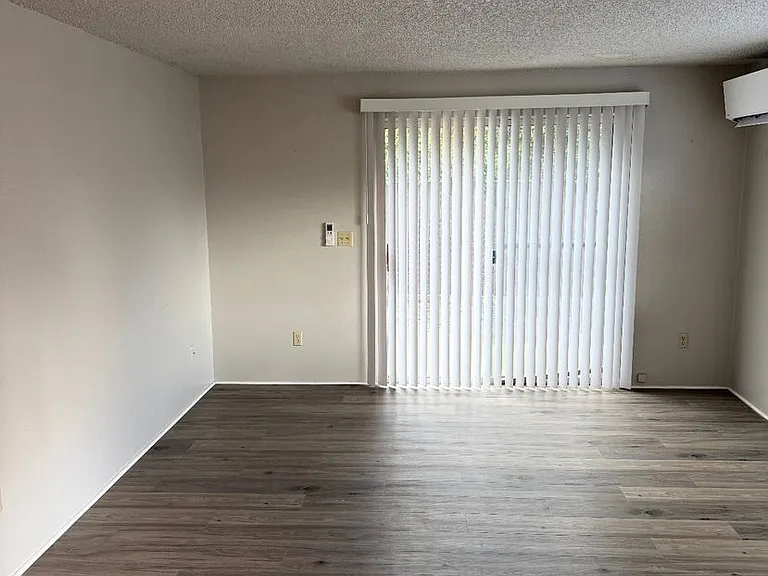 247 Lorraine Ave — Photo 14