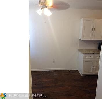 3rd image of 10836 W Clairmont Cir #203