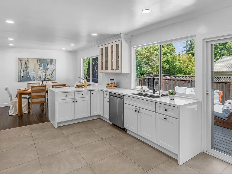 4917 Rio Verde Ct — Photo 11