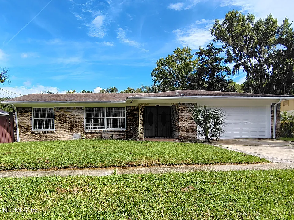 5427 Hickson Rd