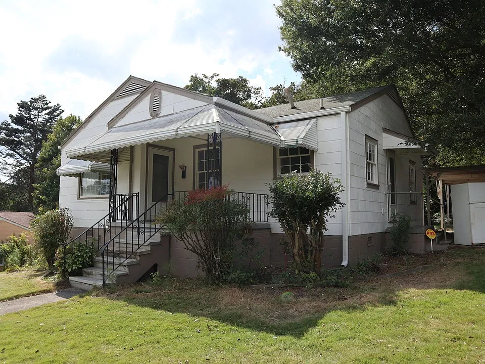 624 Beverly Dr