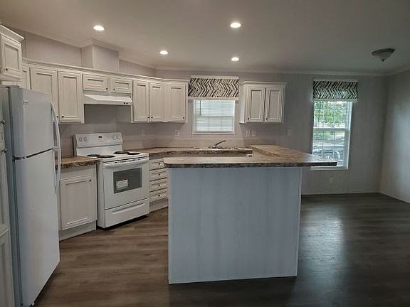 2nd image of 2226 49th Way N #252