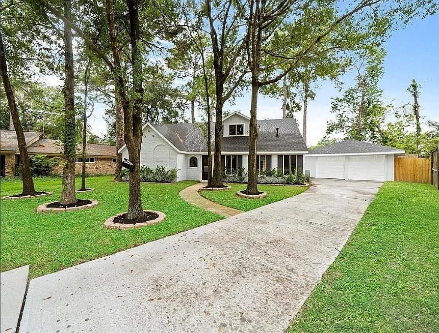 1st image of 10067 Briarwild Ln