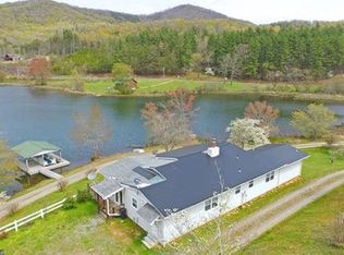 825 Mission Dam Rd, Hayesville, NC 28904