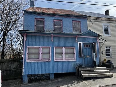 1st image of 323 N Maple Ave
