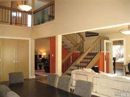 4th image of 1020 Stonebridge Dr