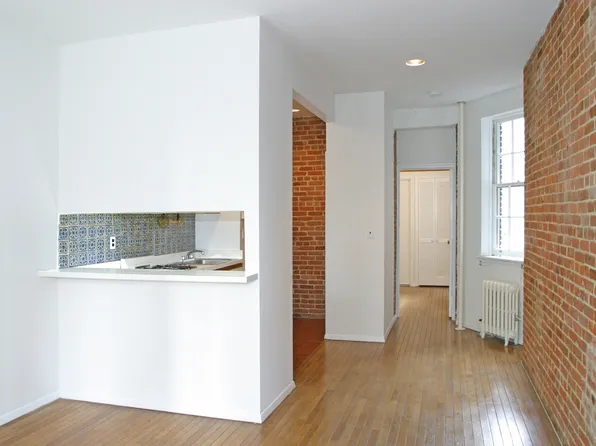 233 East 96th Street image 1 of 4