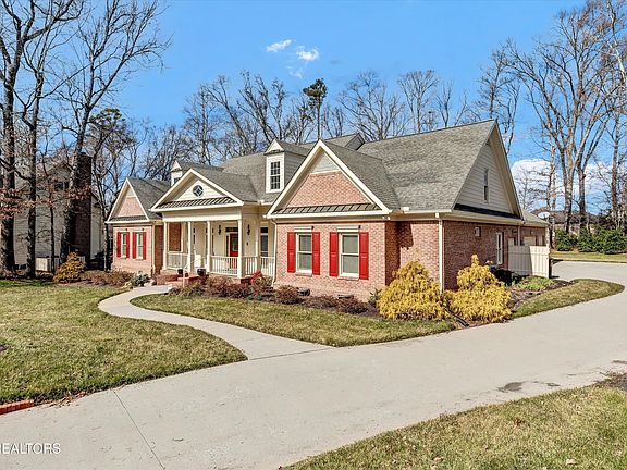 3rd image of 12440 Amberset Dr
