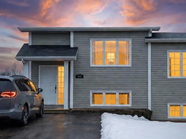 922 Bernard St, Dieppe, NB E1A 5A4