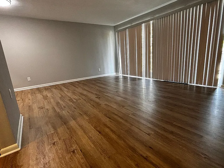 Spacious 2 bedroom 2 bath apartments in Harrison Township! — Photo 19