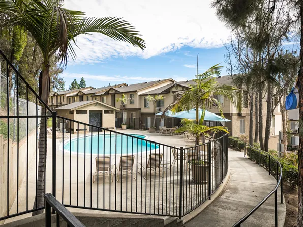 Stone Ridge Apartments