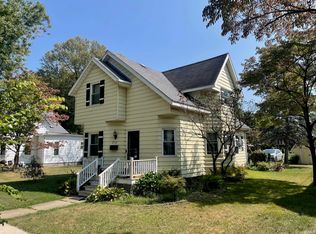 218 William St, Plymouth, IN 46563
