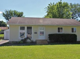 4300 Benton St NE, Cedar Rapids, IA 52402