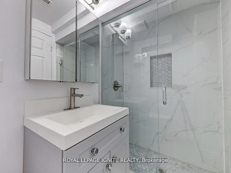 103 Bremner St #BASEMENT — Photo 11