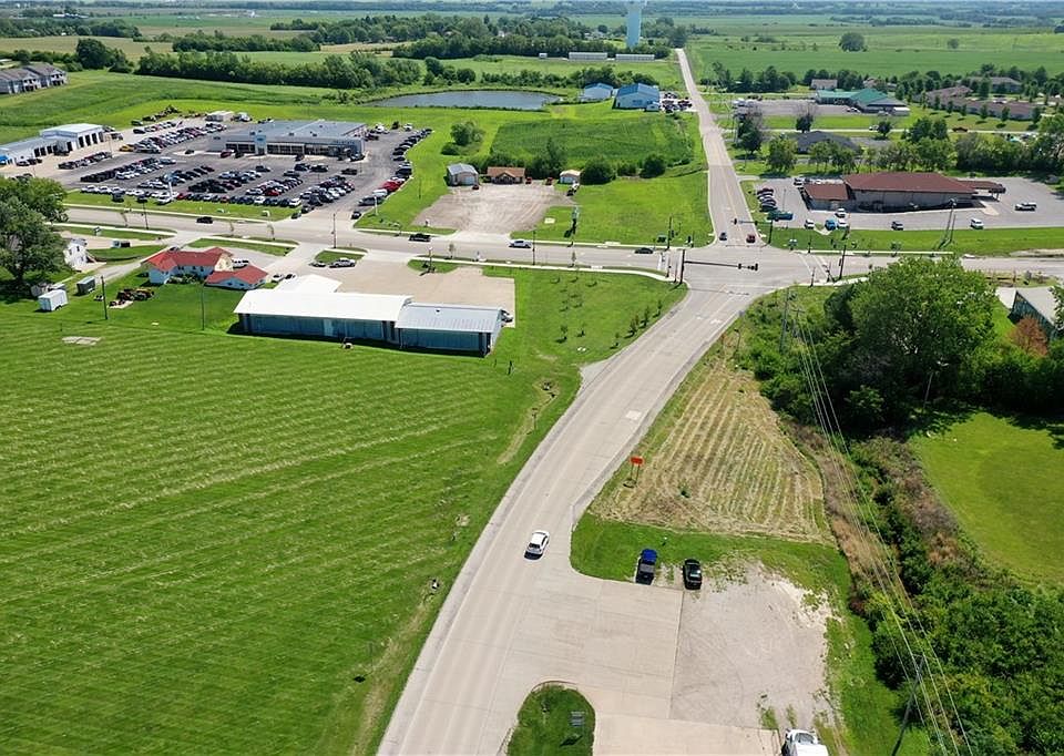 2nd image of Highway V