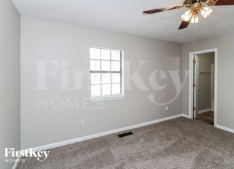 1127 Cherokee Hts — Photo 11