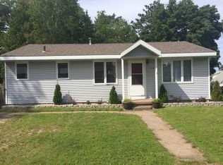 1116 Waldo St, Marquette, MI 49855