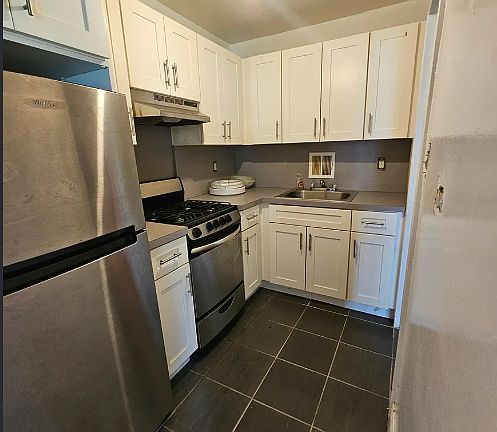 3rd image of 86-75 Midland Pkwy #3U