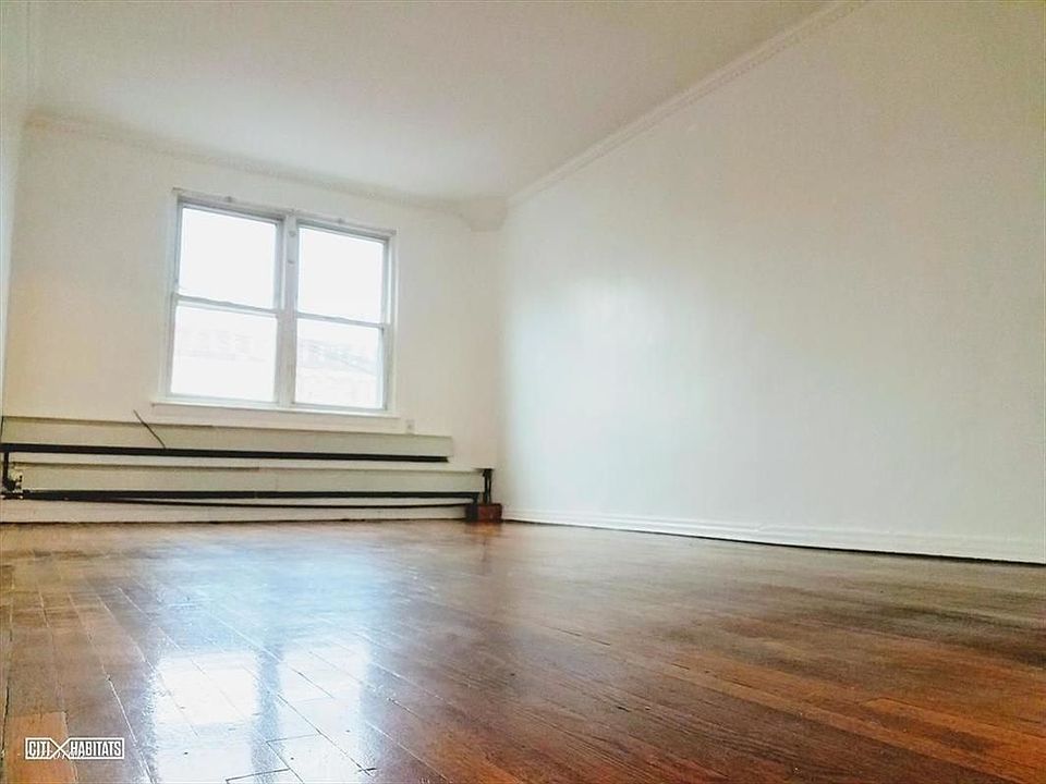 1st image of 3912 63rd St APT 3