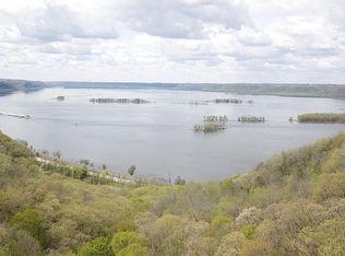 20605 Deer Island View Rd, Eastman, WI 54626
