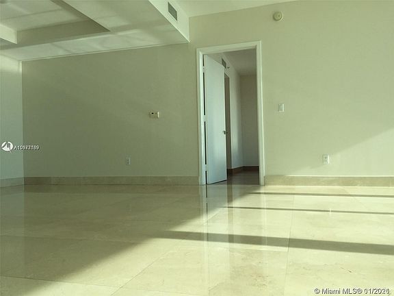 4th image of 1331 Brickell Bay Dr APT 3109