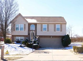 3725 Jonathan Dr, Hebron, KY 41048