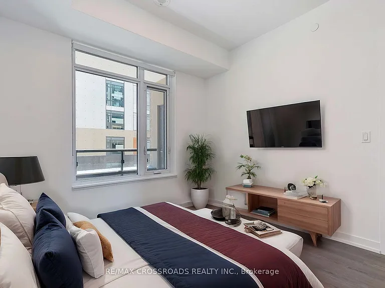 8 Beverley Glen Blvd #C310 — Photo 21