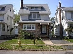 1st image of 117 Leslie St