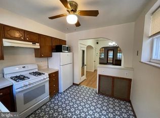 2217 S Lambert St, Philadelphia, PA 19145