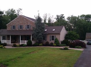 519 N Limerick Rd, Schwenksville, PA 19473