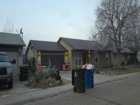 3rd image of 3729 S Peoria Way