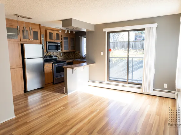 Bankview Hill Apartments