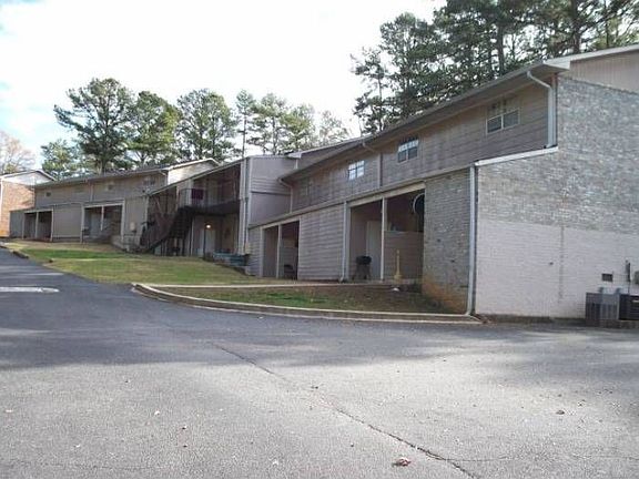 Windy Hill Apartments