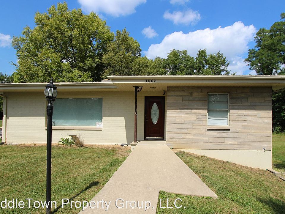 1st image of 1506 W White River Blvd
