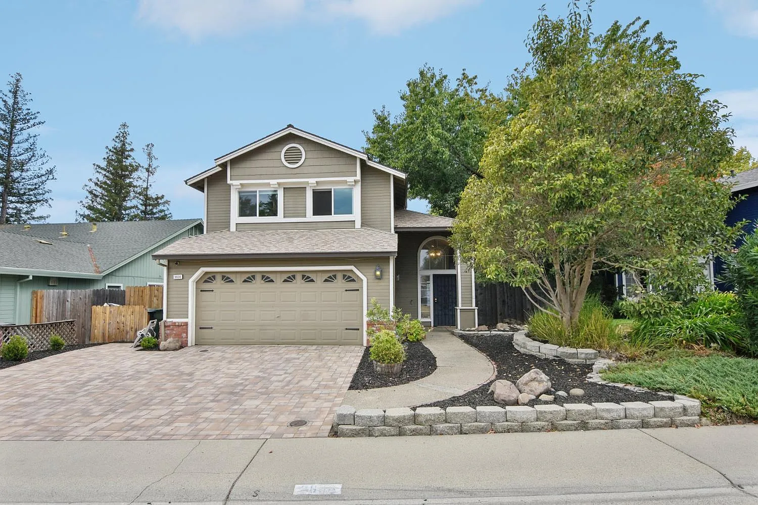 3606 Black Eagle Dr photo 1