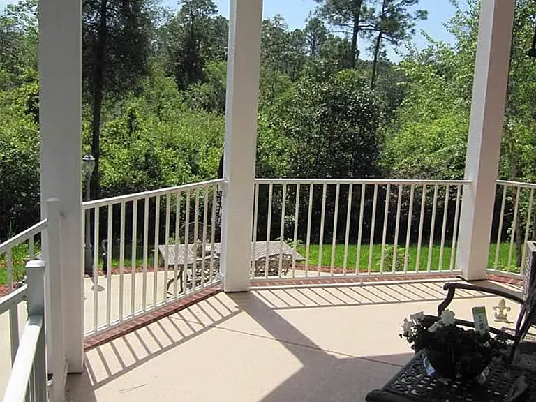 2610 Caldwell Cir — Photo 3