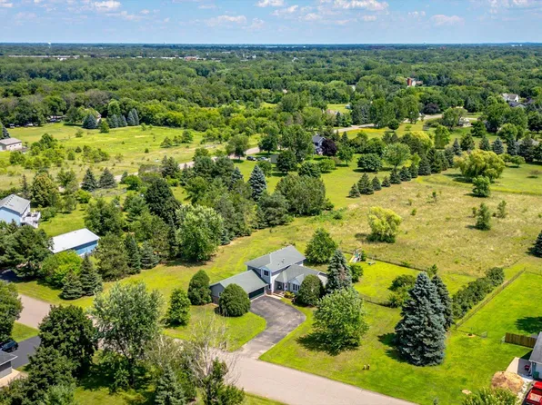 14270 Jonquil Ln N, Dayton, MN 55327